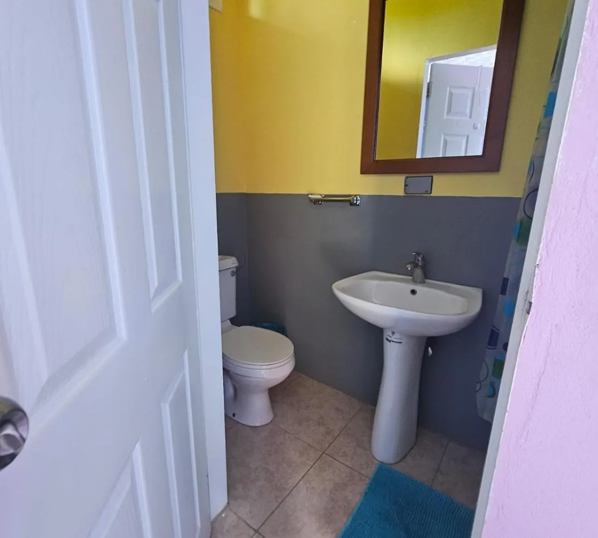 Konukevi Fish Tobago Guesthouse Or Joy And Brandon Guesthouse Buccoo Trinidad ve Tobago